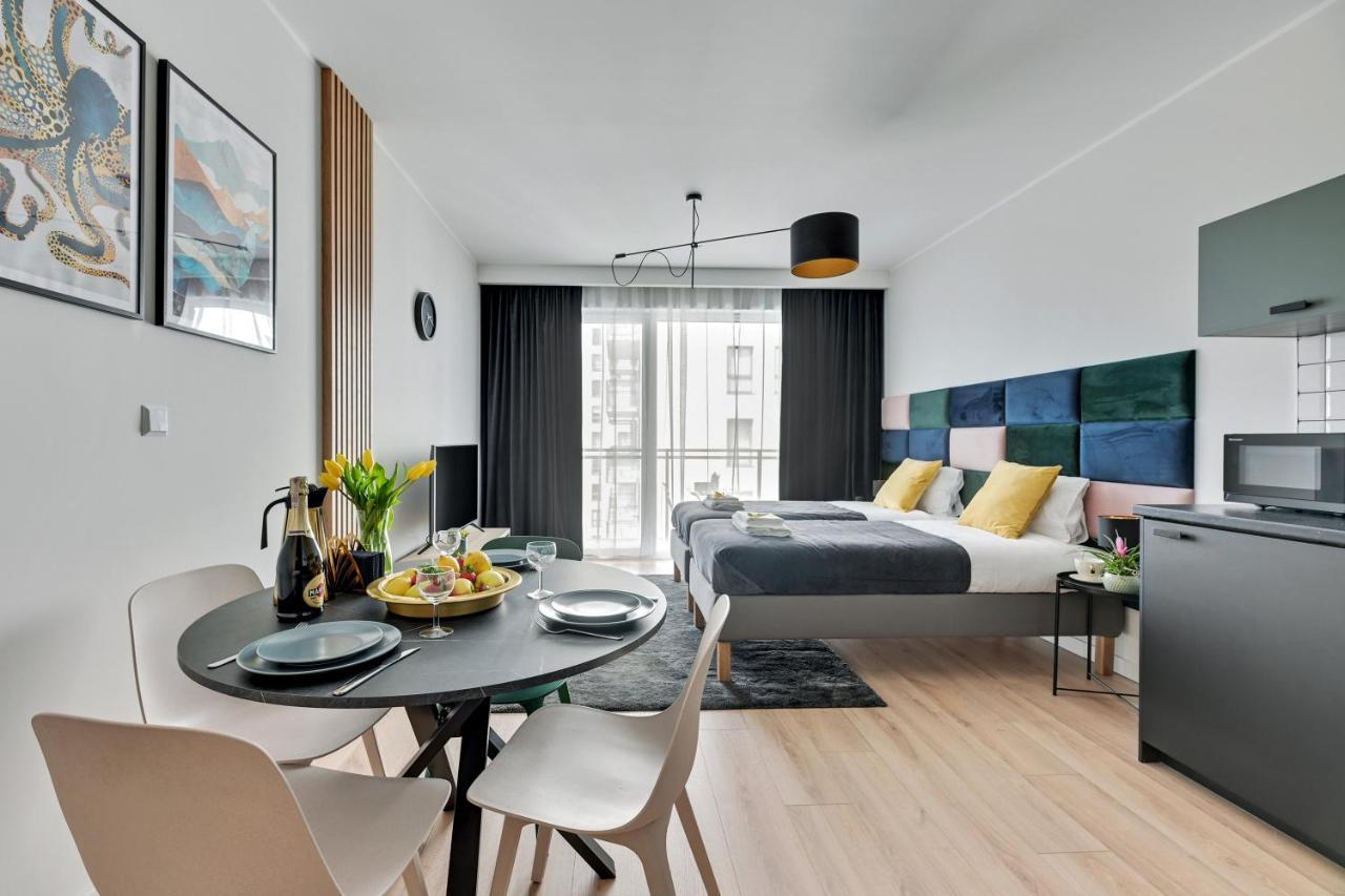 Apartament Walowa Shipyard Gdańsk Exterior foto